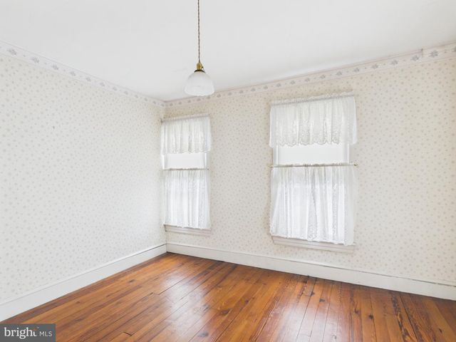 1040 PLEASANT GROVE RD, York Haven, PA 17370