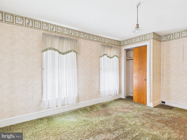 1040 PLEASANT GROVE RD, York Haven, PA 17370