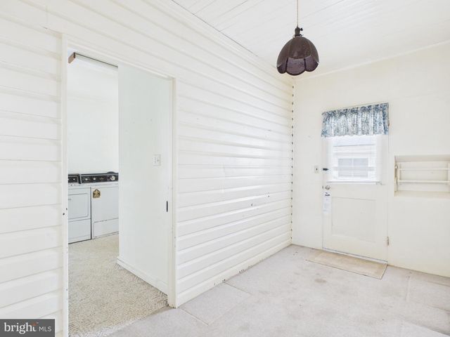 1040 PLEASANT GROVE RD, York Haven, PA 17370