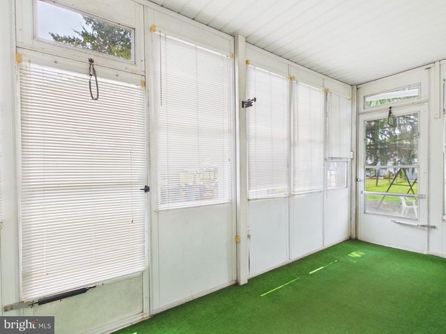1040 PLEASANT GROVE RD, York Haven, PA 17370