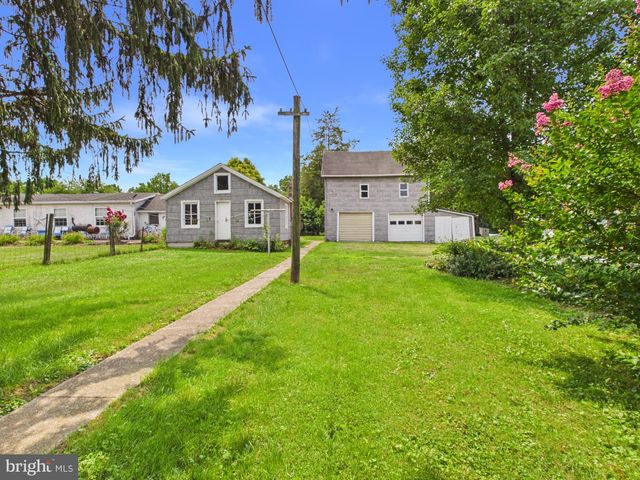 1040 PLEASANT GROVE RD, York Haven, PA 17370