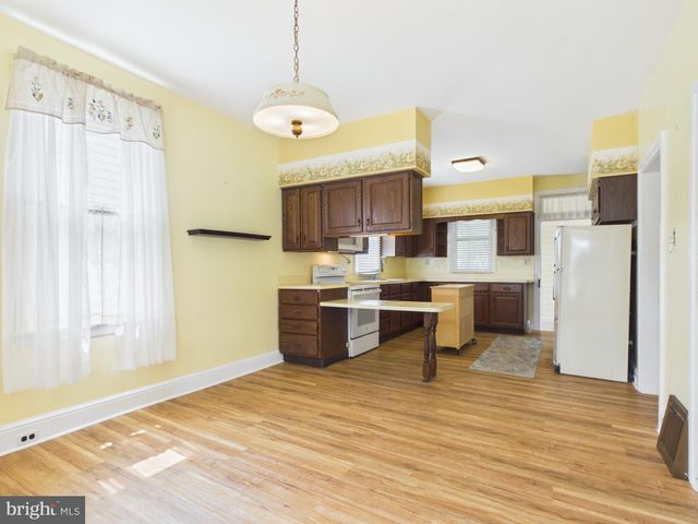 1040 PLEASANT GROVE RD, York Haven, PA 17370