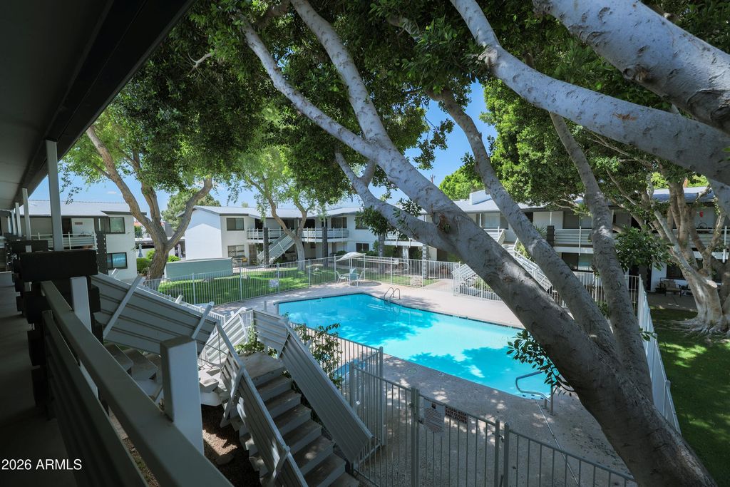 749 E MONTEBELLO Avenue 231, Phoenix, AZ 85014