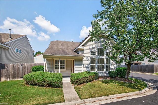 1112 Lady Ashley DR, Chesapeake, VA 23320