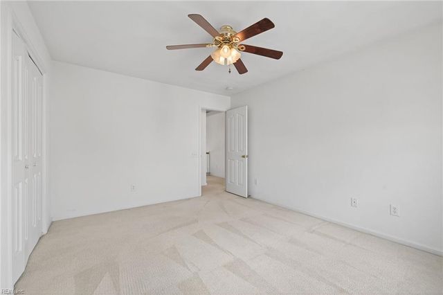 1112 Lady Ashley DR, Chesapeake, VA 23320