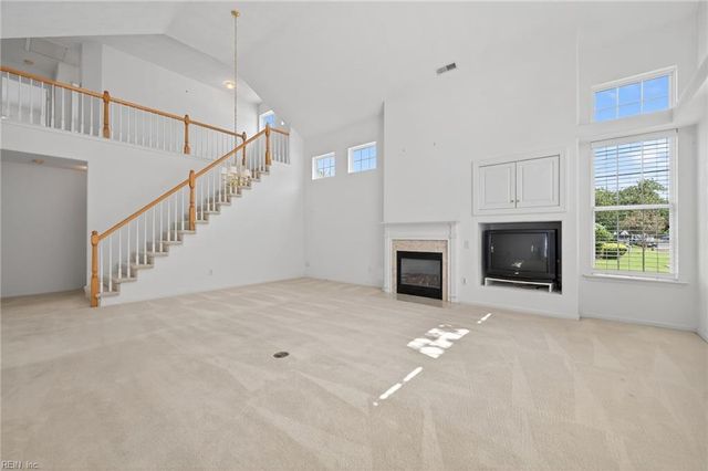 1112 Lady Ashley DR, Chesapeake, VA 23320