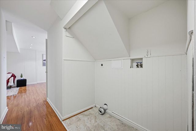 6511 CARRIAGE DR, Alexandria, VA 22310