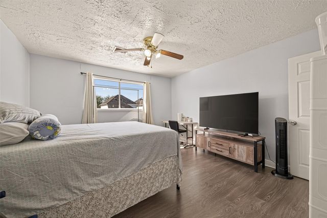 13175 Clarewood Drive, Houston, TX 77072