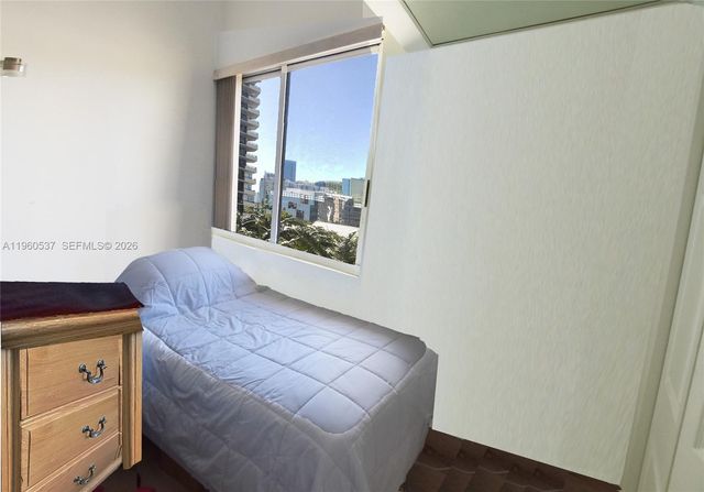 540 Brickell Key Dr 505, Miami, FL 33131