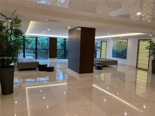 540 Brickell Key Dr 505, Miami, FL 33131
