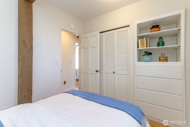 4806 Tok a Lou Avenue NE, Tacoma, WA 98422