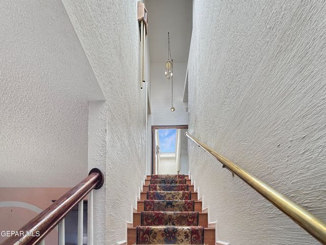 9657 STONEHAVEN Drive, El Paso, TX 79925