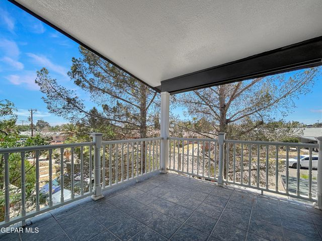9657 STONEHAVEN Drive, El Paso, TX 79925