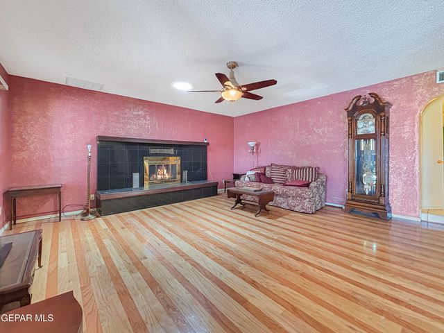 9657 STONEHAVEN Drive, El Paso, TX 79925