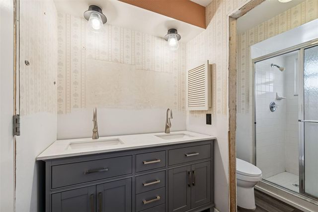 2027 PARK STREET N, St Petersburg, FL 33710