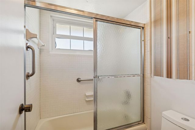 2027 PARK STREET N, St Petersburg, FL 33710