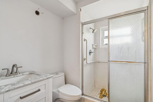 2027 PARK STREET N, St Petersburg, FL 33710