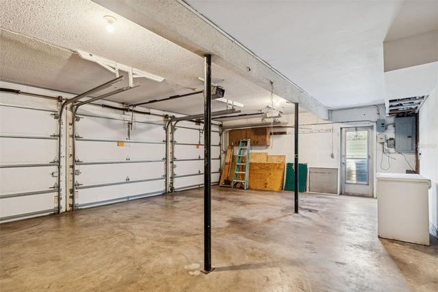 2027 PARK STREET N, St Petersburg, FL 33710