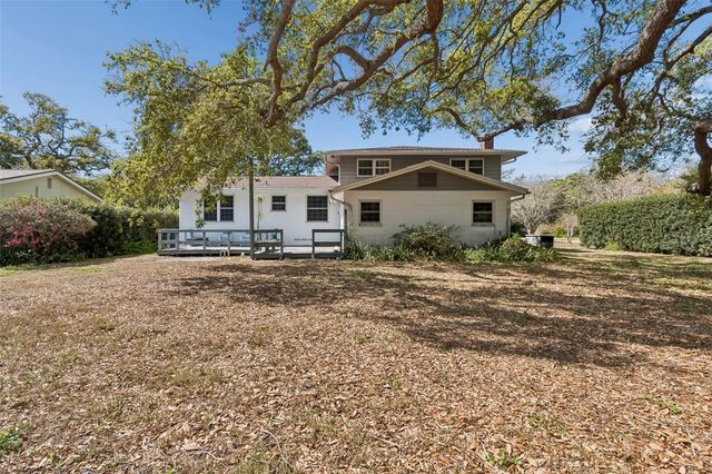 2027 PARK STREET N, St Petersburg, FL 33710