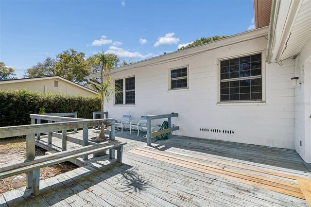 2027 PARK STREET N, St Petersburg, FL 33710