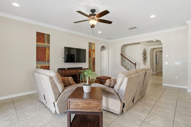 1154 FOUNTAIN COIN LOOP, Orlando, FL 32828