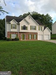 140 Dearing Woods Way, Covington, GA 30014