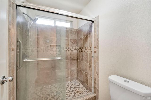 2059 Saratoga Place, Hanford, CA 93230