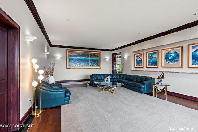 9900 Hillhaven Circle, Anchorage, AK 99507