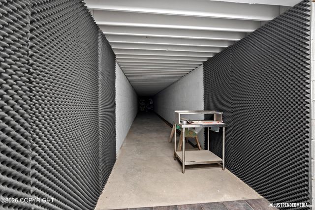 9900 Hillhaven Circle, Anchorage, AK 99507