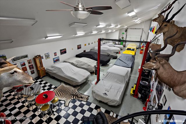 9900 Hillhaven Circle, Anchorage, AK 99507