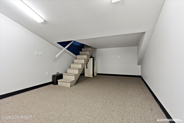 9900 Hillhaven Circle, Anchorage, AK 99507