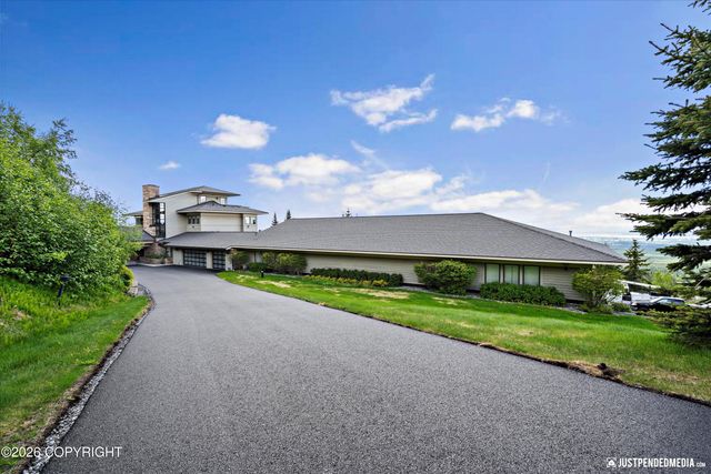 9900 Hillhaven Circle, Anchorage, AK 99507