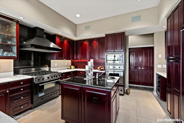 9900 Hillhaven Circle, Anchorage, AK 99507