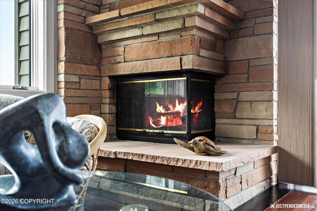 9900 Hillhaven Circle, Anchorage, AK 99507