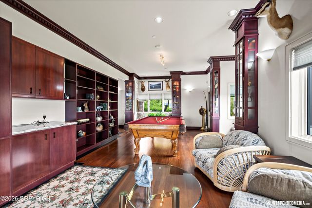 9900 Hillhaven Circle, Anchorage, AK 99507