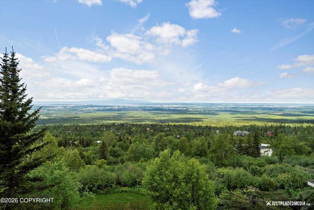 9900 Hillhaven Circle, Anchorage, AK 99507