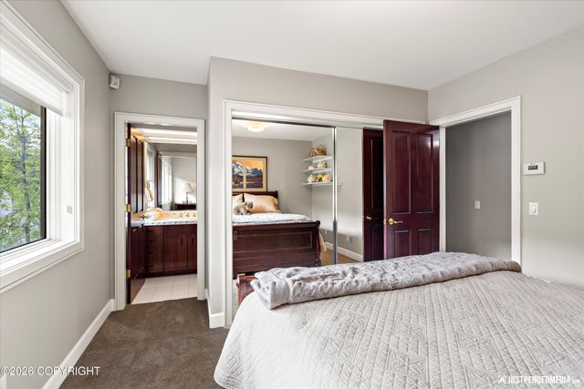 9900 Hillhaven Circle, Anchorage, AK 99507