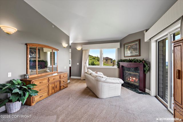 9900 Hillhaven Circle, Anchorage, AK 99507