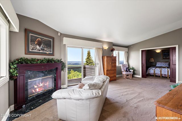 9900 Hillhaven Circle, Anchorage, AK 99507