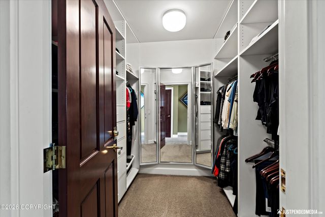 9900 Hillhaven Circle, Anchorage, AK 99507