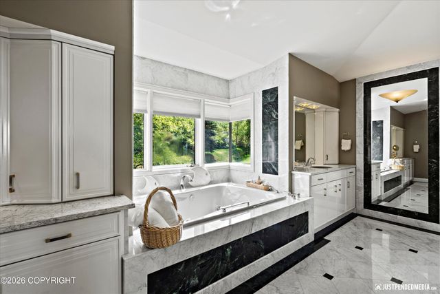 9900 Hillhaven Circle, Anchorage, AK 99507