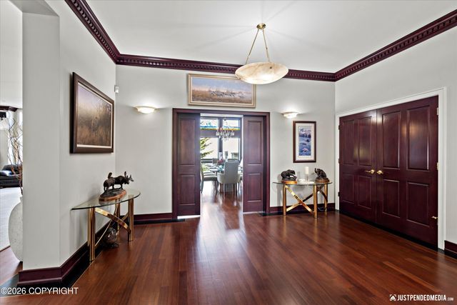 9900 Hillhaven Circle, Anchorage, AK 99507