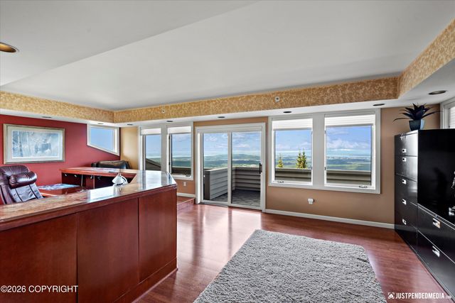 9900 Hillhaven Circle, Anchorage, AK 99507