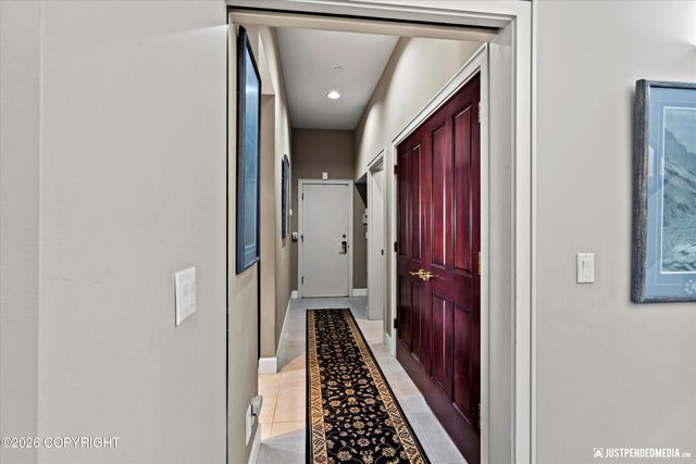 9900 Hillhaven Circle, Anchorage, AK 99507