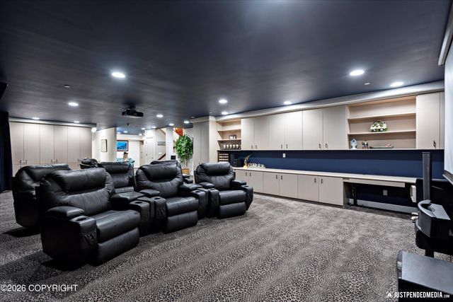 9900 Hillhaven Circle, Anchorage, AK 99507