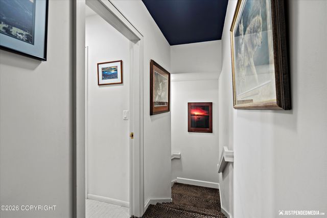 9900 Hillhaven Circle, Anchorage, AK 99507