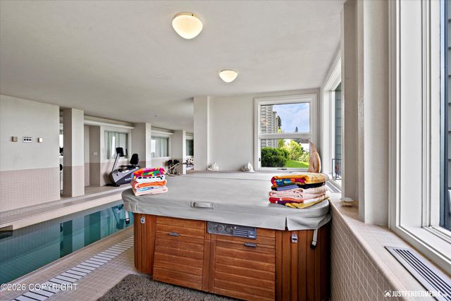 9900 Hillhaven Circle, Anchorage, AK 99507