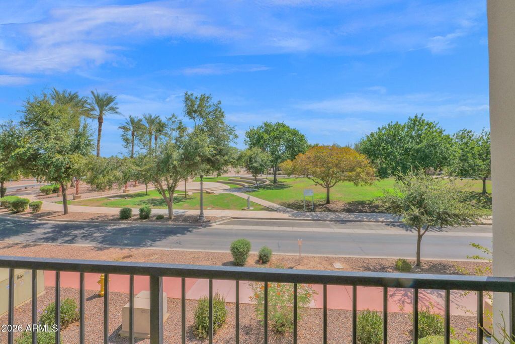 14200 W VILLAGE Parkway 133, Litchfield Park, AZ 85340 — photo 2