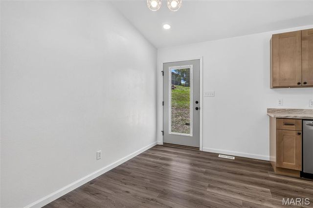 812 Kennett St, De Soto, MO 63020