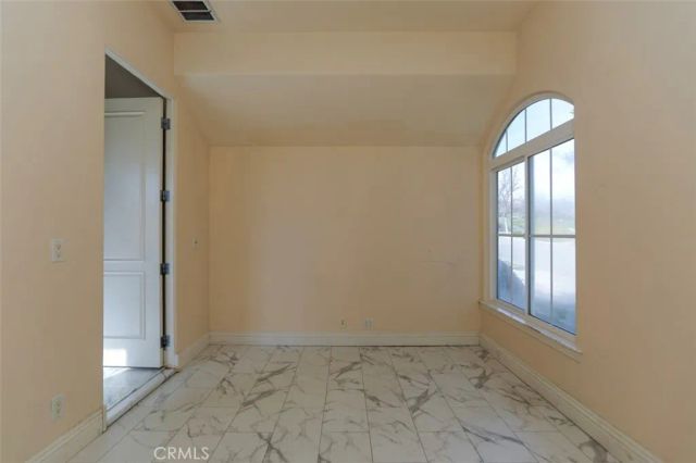 1639 Kleck, Paso Robles, CA 93446